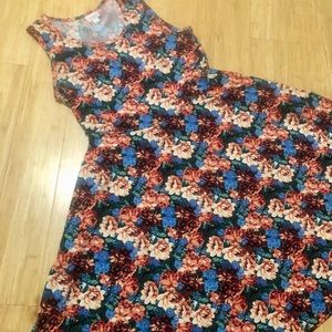 NEW LulaRoe Nikki Dress 🦄 W/Pockets (Large)
